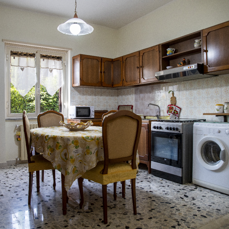 alloggiosantandrea_velletri_roma_cucina